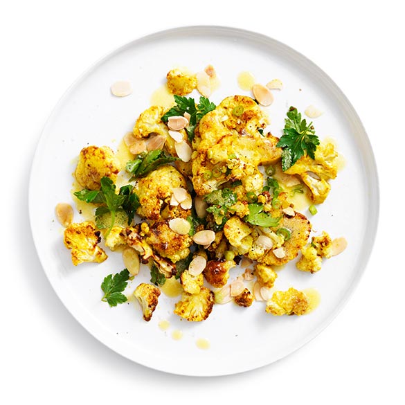 Fresh, tasty, and healthy – Try our roast cauliflower salad.