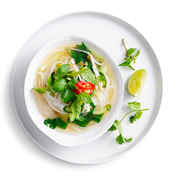 Fresh, quick, and healthy – Try our Vietnamese noodle soup
